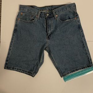 Mens Levi’s 405 jean shorts